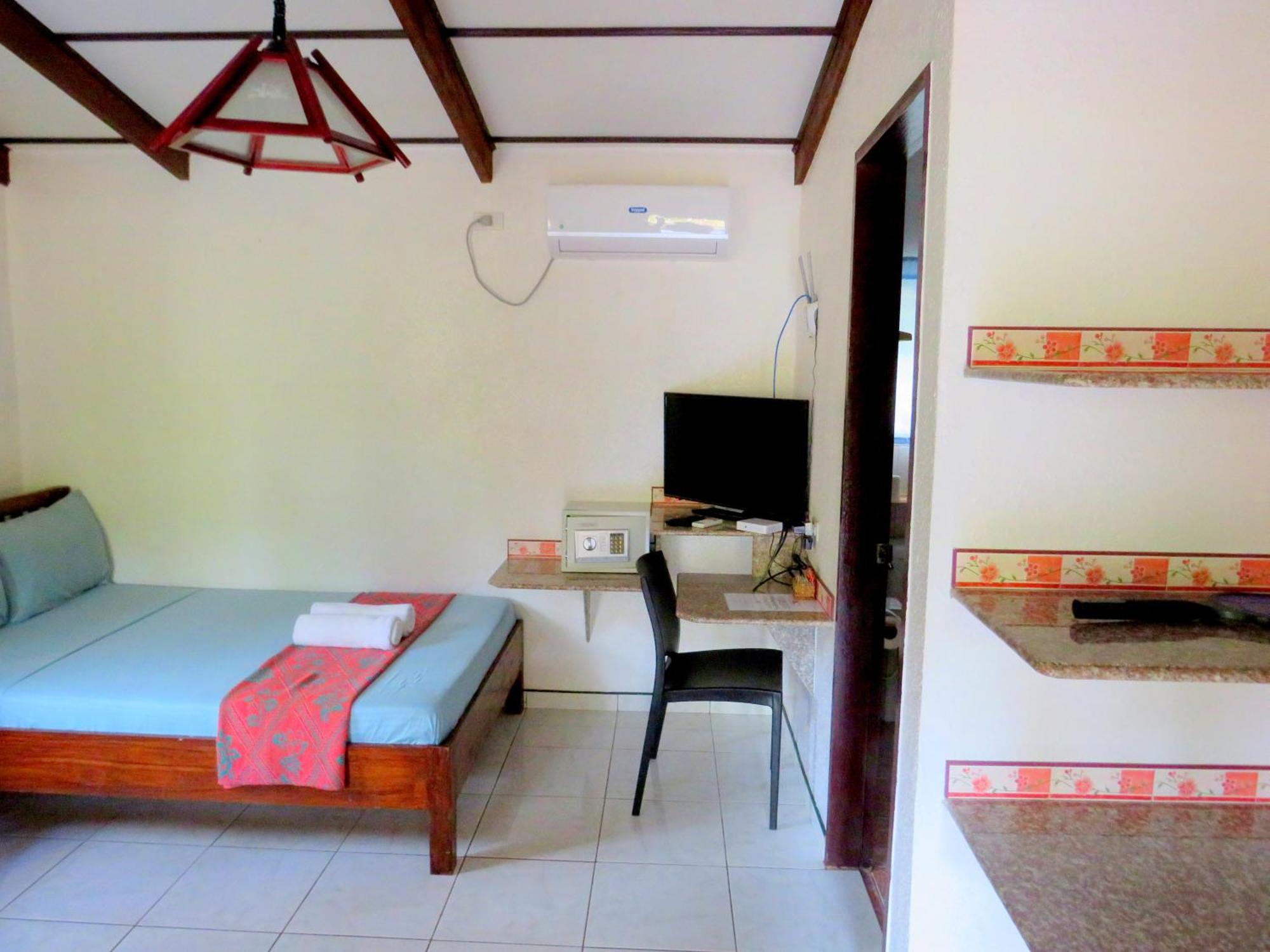 Alonaland Resort 邦劳 外观 照片