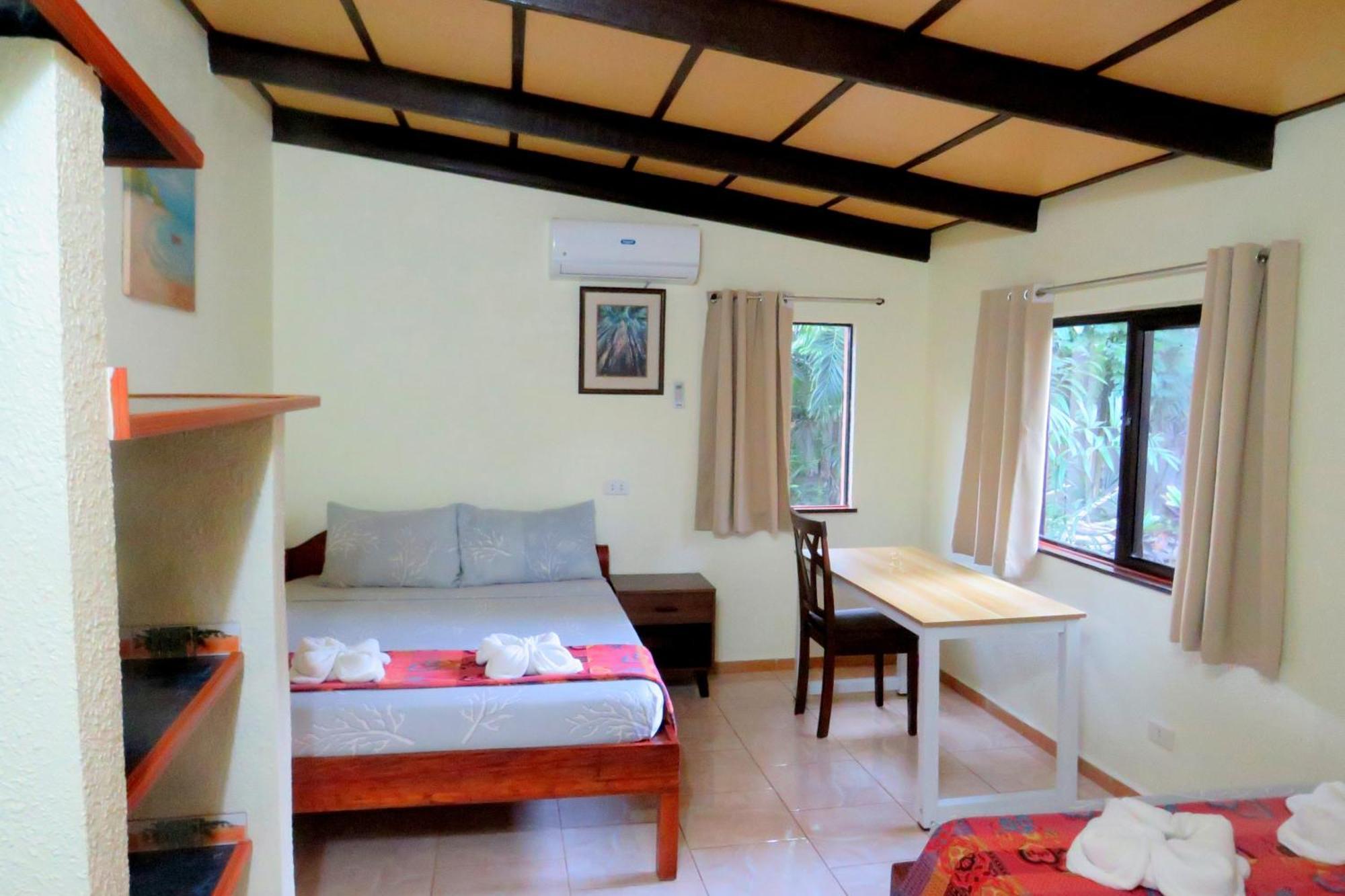 Alonaland Resort 邦劳 外观 照片
