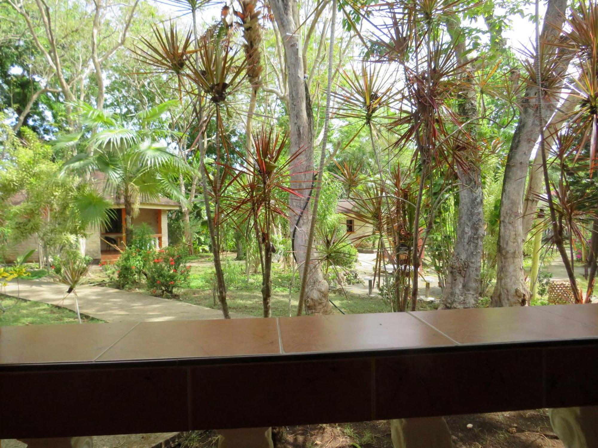 Alonaland Resort 邦劳 外观 照片